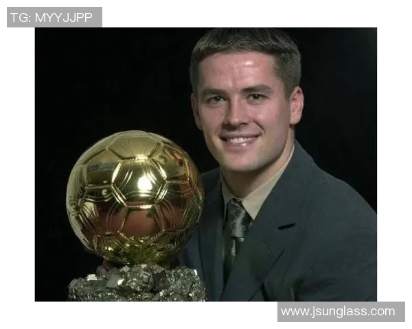 欧文:从天才少年到足球传奇的成长历程与辉煌成就 欧文:从天才少年到足球传奇的成长历程与辉煌成就