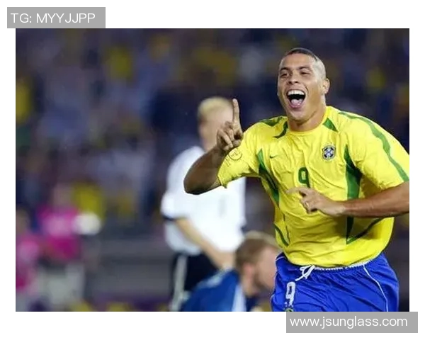 瑞典足球曾经球星的辉煌历程与传奇瞬间回顾 瑞典足球曾经球星的辉煌历程与传奇瞬间回顾