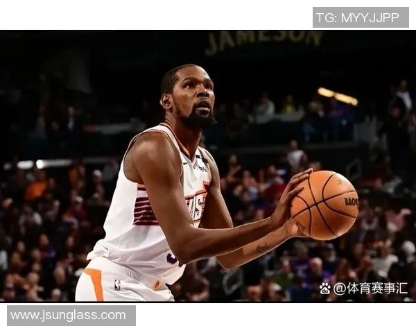 足球场上的魔术师：带球过人技巧大揭秘与顶级球星解析