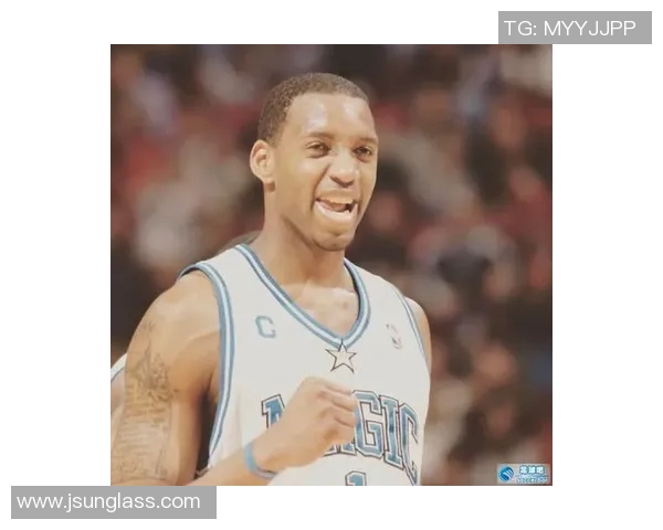 足球界的INS球星风采:如何通过社交媒体塑造个人品牌与影响力 足球界的INS球星风采:如何通过社交媒体塑造个人品牌与影响力