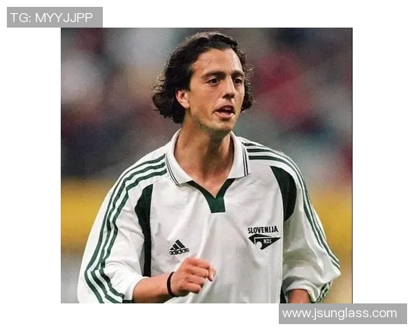 欧美足球技术精湛球星盘点与足球风格分析